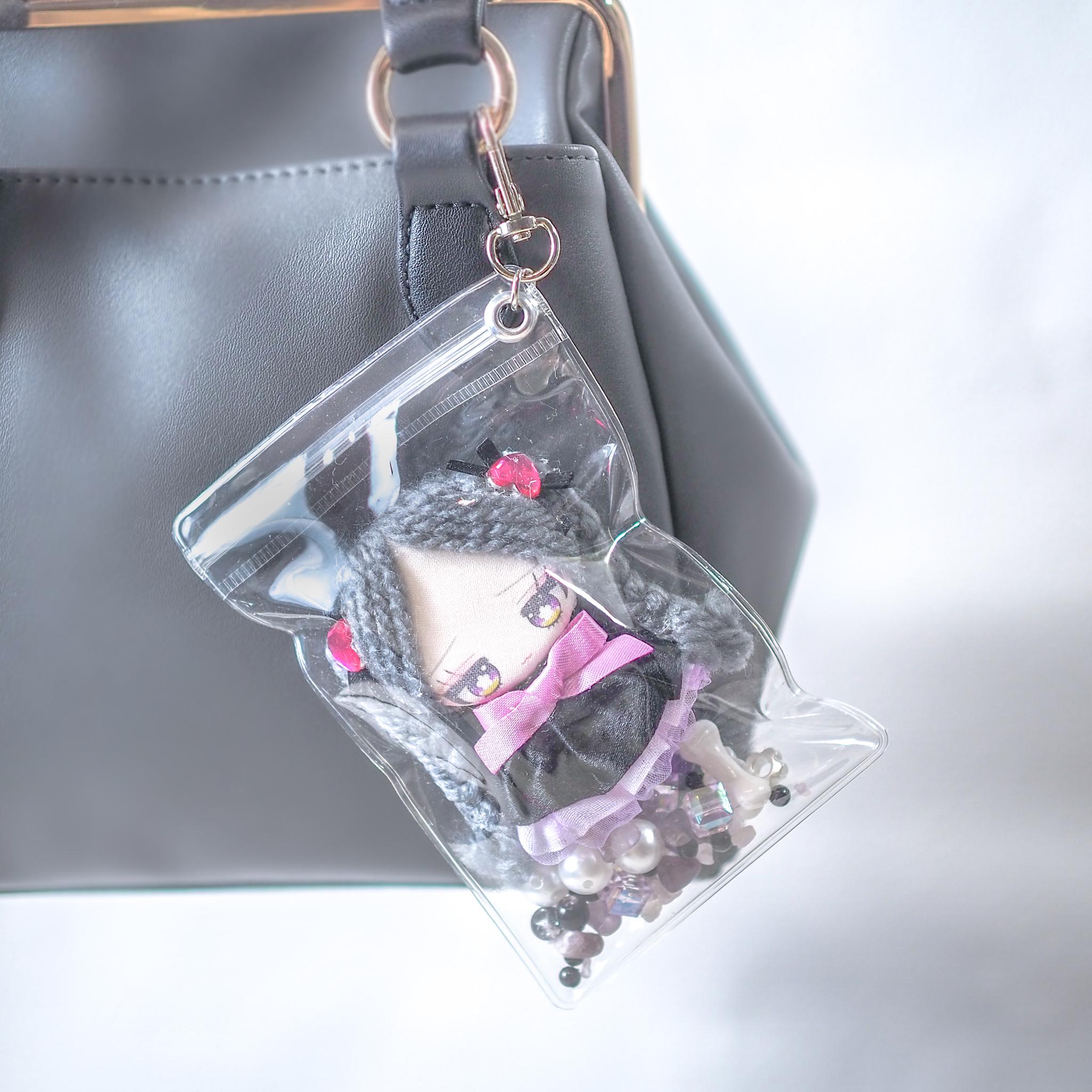 守護運のお守りドール「おもち」｜天然石入り シャカシャカドールキーホルダー